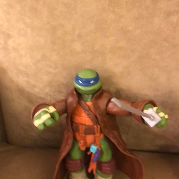 Teenagemutantningaturtles Ralf,Donnie,and Leo - Picture 2 of 4